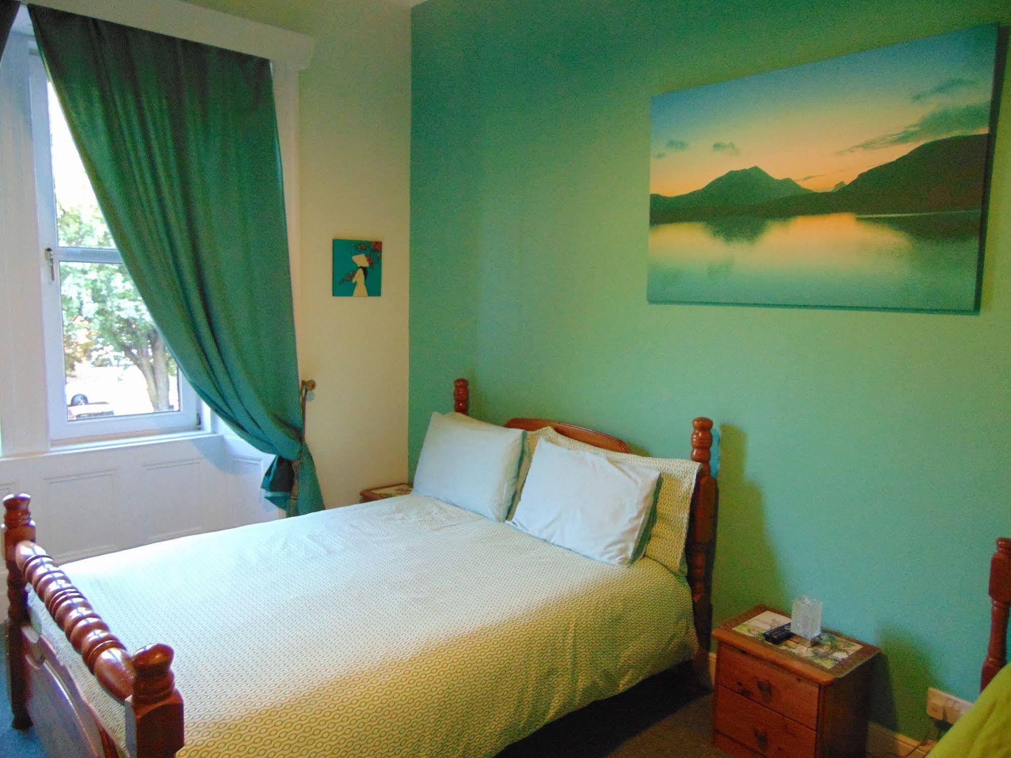 Badjao B&B Edinburgh Bagian luar foto